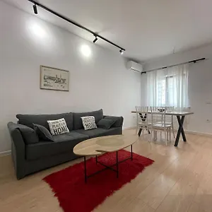 Apartment Kadare City-center With Balcony Tirana